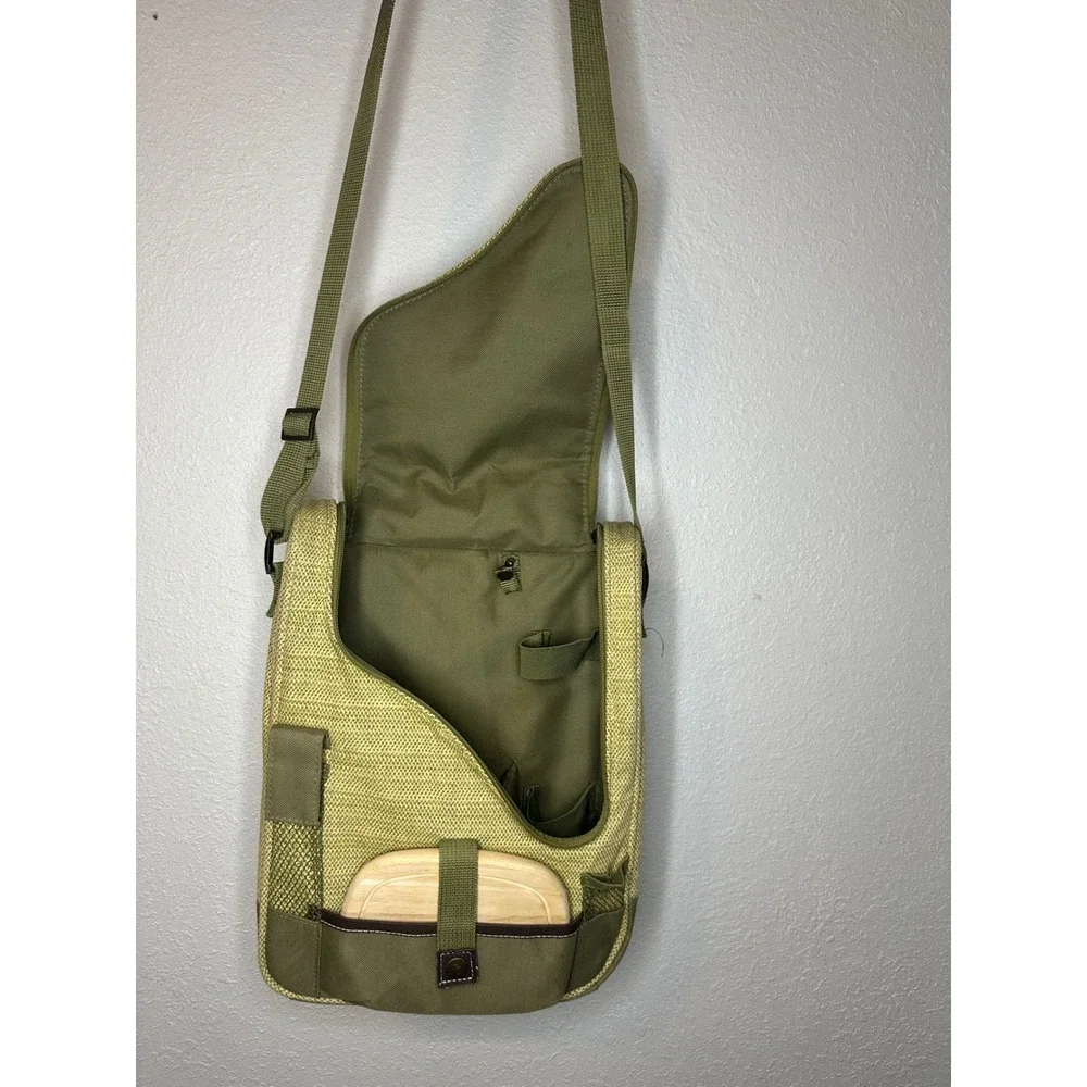 Picnic at‎ Ascot Woven Crossbody Bag with Wooden Cutting Board
